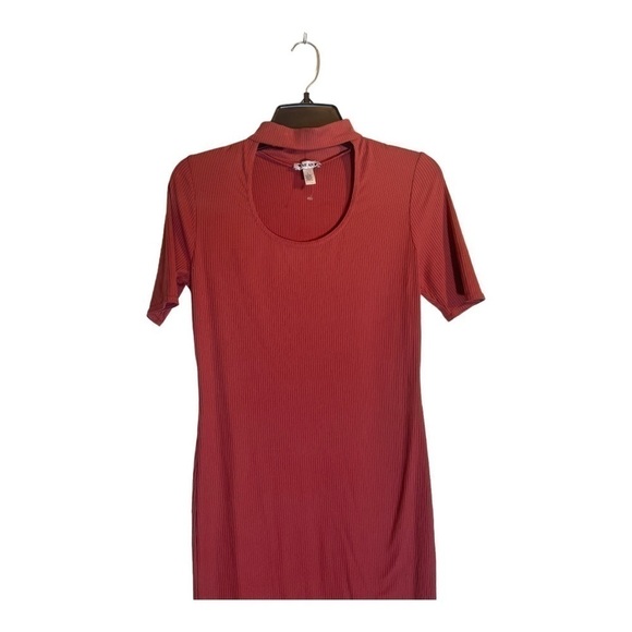 LOVE Ady NECK CUTOUT RIB KNIT DRESS - Picture 2 of 8